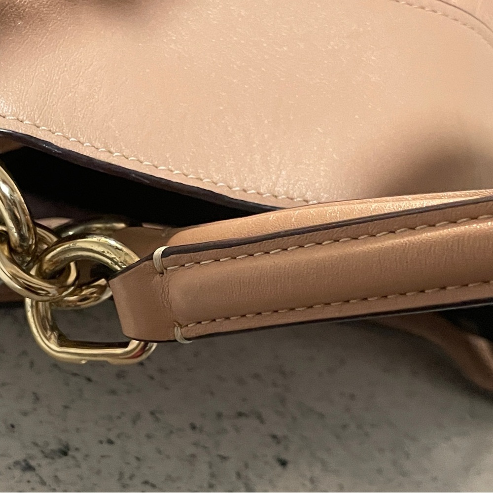 Coach Lexy in Signature Smooth Leather - Picture 14 of 15